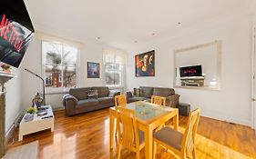 Sg, Classic Knightsbridge Loft Apartment